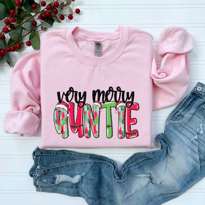 AUNTIE VERY MERRY PINK NAME|Pocket 3.5″-4″|Infant|Toddler|Youth 8.5|Adult 11″|Adult 12″