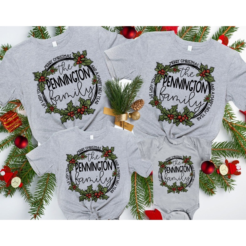 CHRISTMAS WREATH – ADD CUSTOM NAME