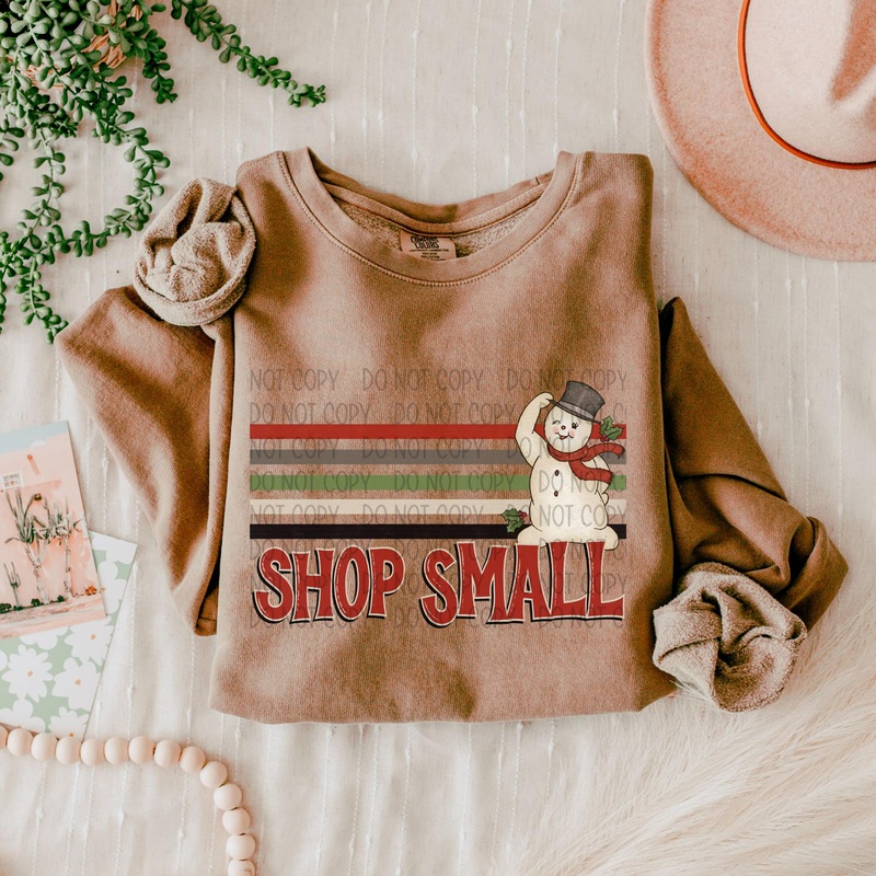 SHOP SMALL RETRO LINES WITH SNOWMAN