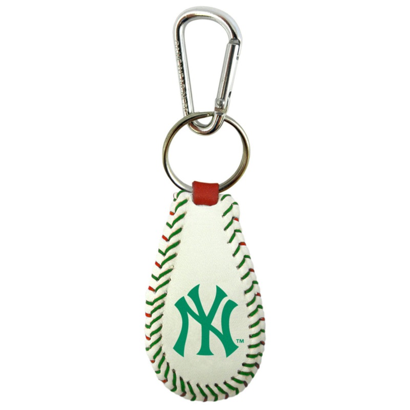 Gamewear New York Yankees Baseball Holiday Keychain