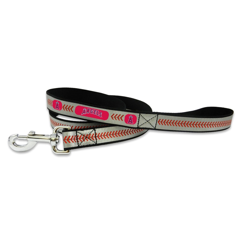 Gamewear Los Angeles Angels Reflective Baseball Pet Leash Size Small