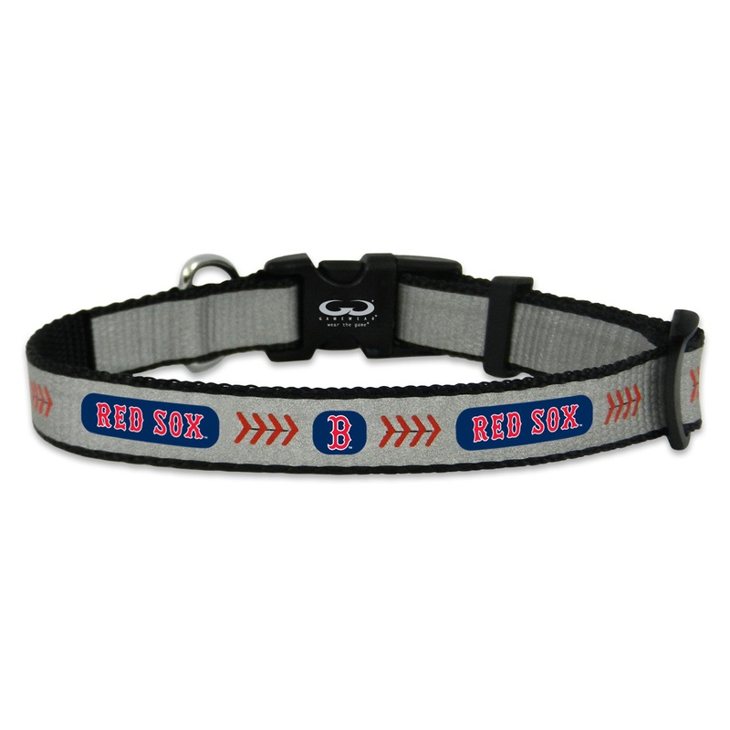 Gamewear Boston Red Sox Reflective Baseball Pet Collar Size Toy