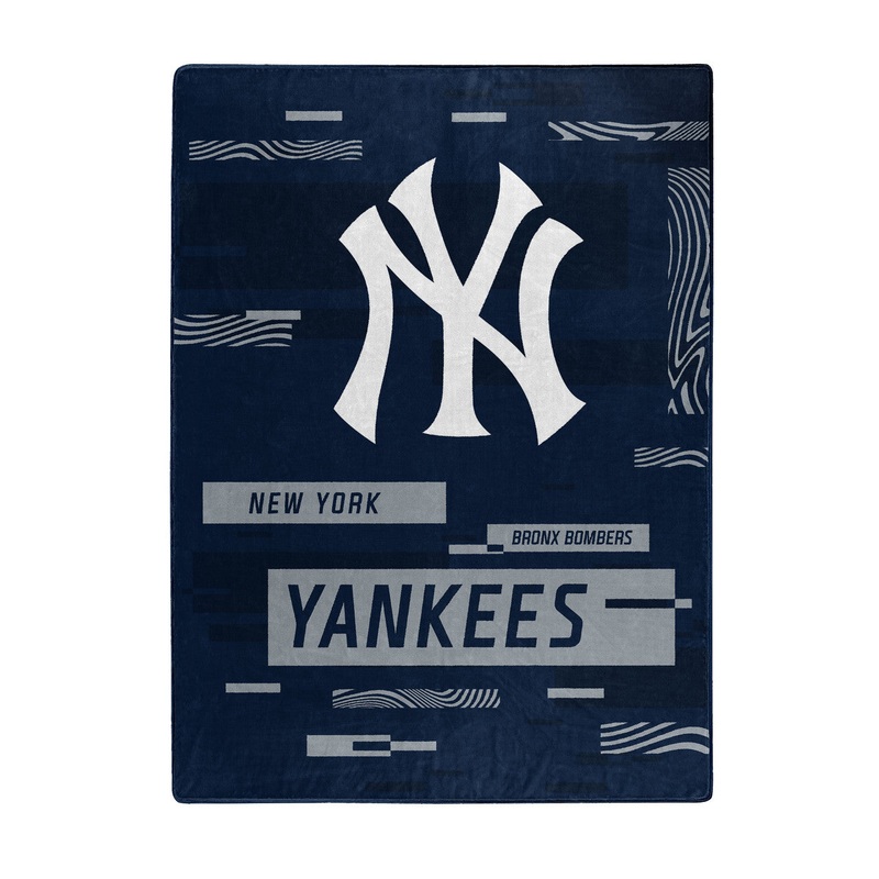 Northwest Company New York Yankees Raschel Digitize Design Blanket 60×80