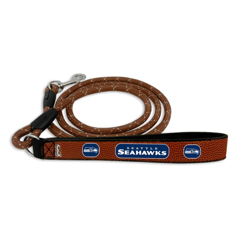Gamewear Seattle Seahawks Leather Frozen Rope Football Pet Leash Size Large